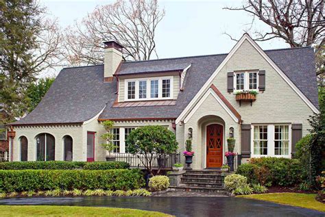 tudor porch|tudor style house colors.